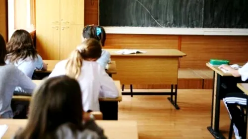 Cum a încercat un elev din Botoșani să scape de corigența la matematică