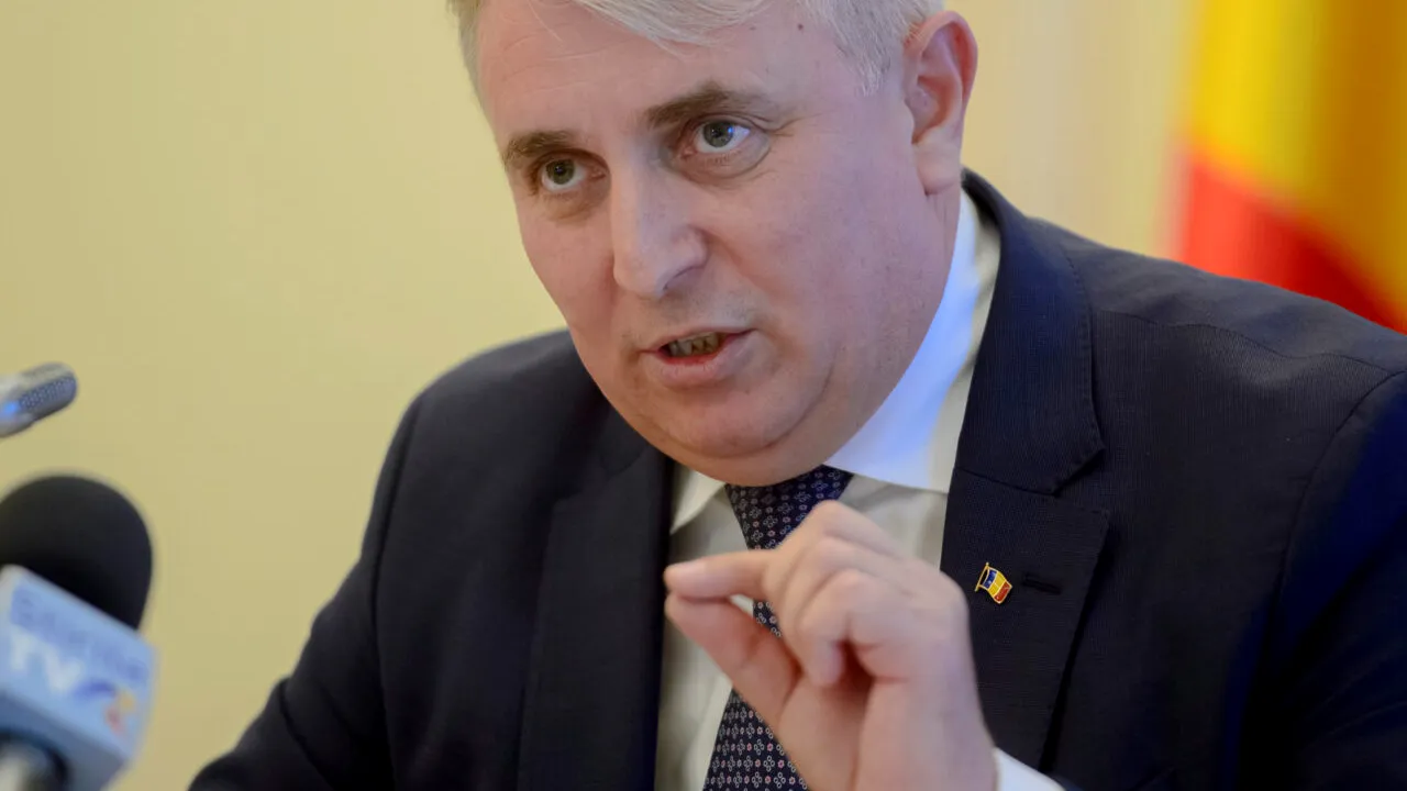 Lucian Bode reacționează la acuzațiile Austriei: Problemele de migrație nu pot fi imputate României. Țara noastră nu poate fi sancționată nemeritat și nejustificat pentru această situație