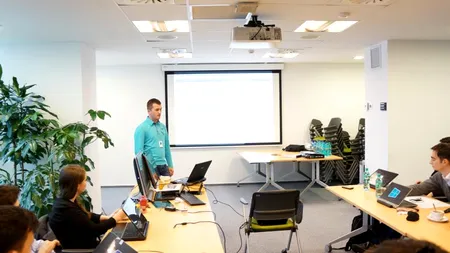 Statul îți dă 200.000 de lei ca să-ți deschizi o afacere. Criteriile de bază pe care trebuie să le bifezi 