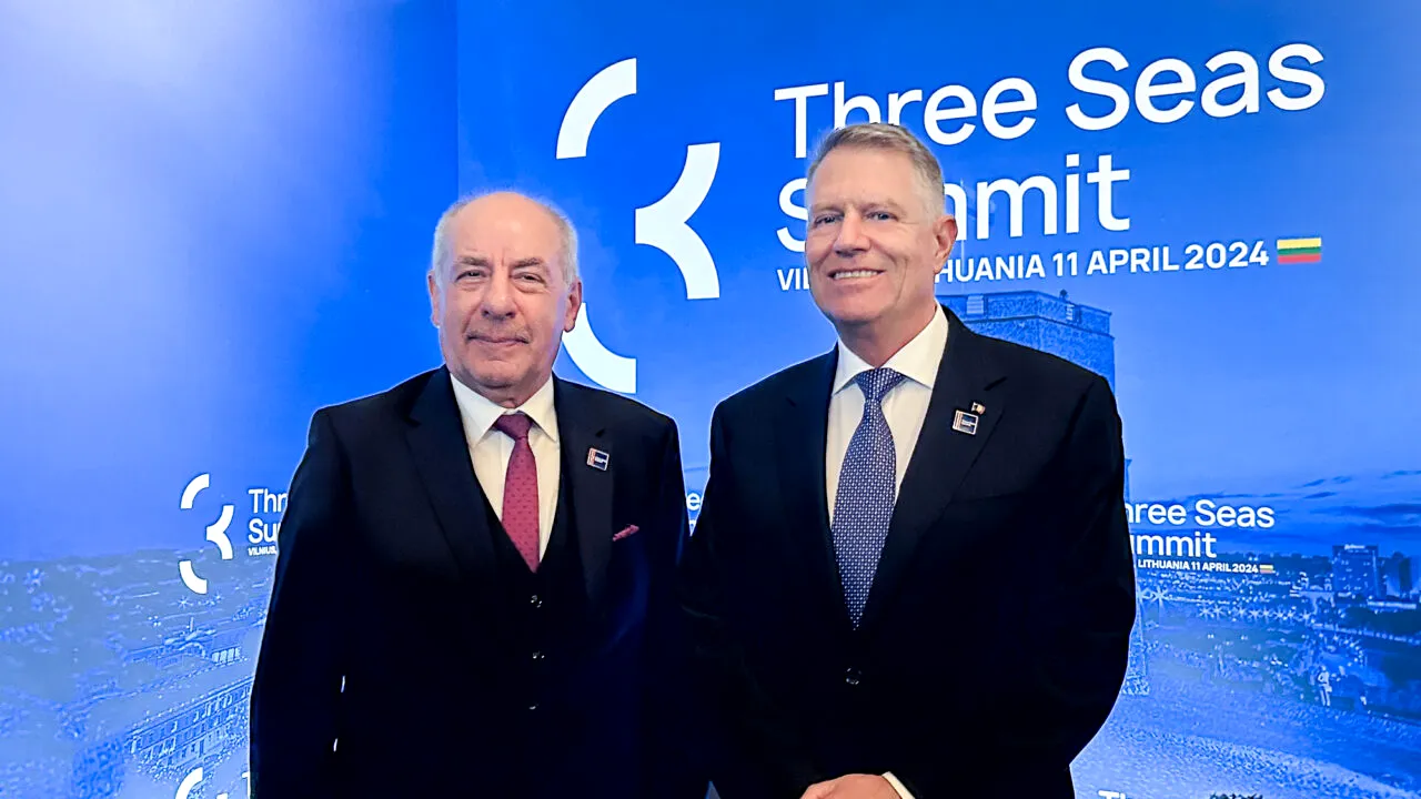 Klaus Iohannis, întâlnire cu președintele UNGARIEI: Am discutat despre relaţiile noastre bilaterale şi economice