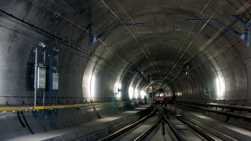 Elveția a inaugurat cel mai lung tunel feroviar din lume