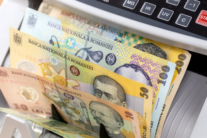 Leul este prăbușit! Euro își continuă ascensiunea. Dolarul a explodat! E recordul anului