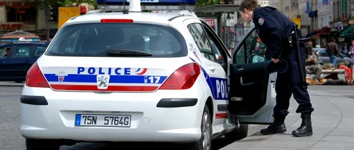Proiect de lege în Franța. Polițiștii nu vor răspunde penal dacă folosesc arma în timpul liber, pentru a împiedica producerea unor atentate
