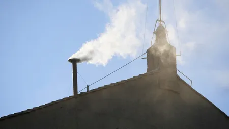 VIDEO | Conclavul s-a încheiat / Cardinalii Bisericii Catolice au ales un nou PAPĂ - Robert Prevost / Leon al XIV-lea