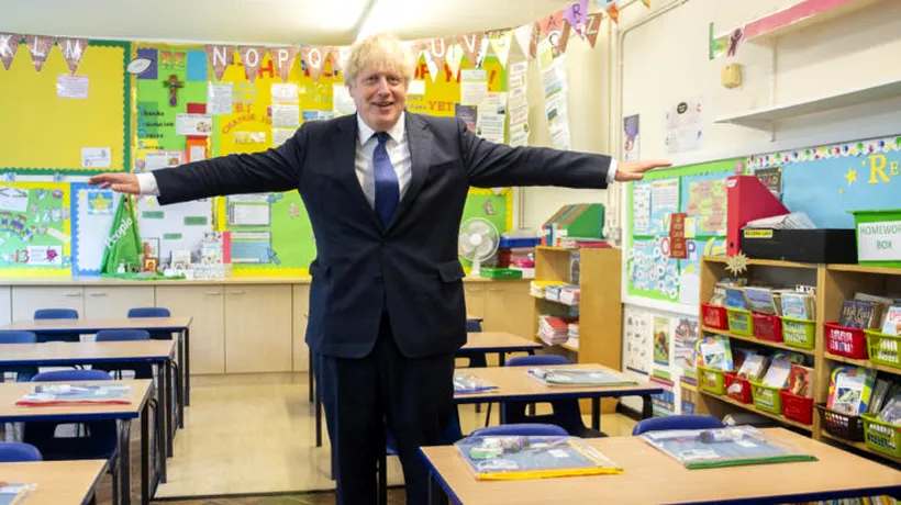 Premierul britanic spune că școlile trebuie să fie redeschise în septembrie