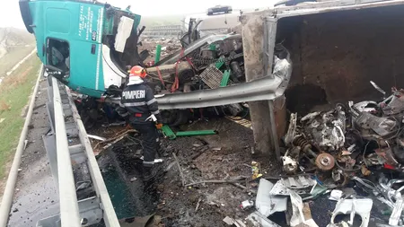 Patru persoane rănite, după impactul dintre un camion, o autoutilitară și un autoturism, în zona Cernavodă