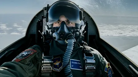 Cel mai tânăr instructor de zbor al NATO are doar 25 de ani și este român. Predă lecții de pilotaj la Baza Aeriană „Sheppard”, din Texas, SUA
