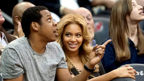 Beyonce face aluzie la problemele din căsnicia cu Jay-Z schimbând versurile unui cântec