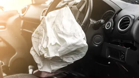La ce VITEZĂ sar airbagurile? În ce măsură te protejează dacă nu poți pune centura de siguranță