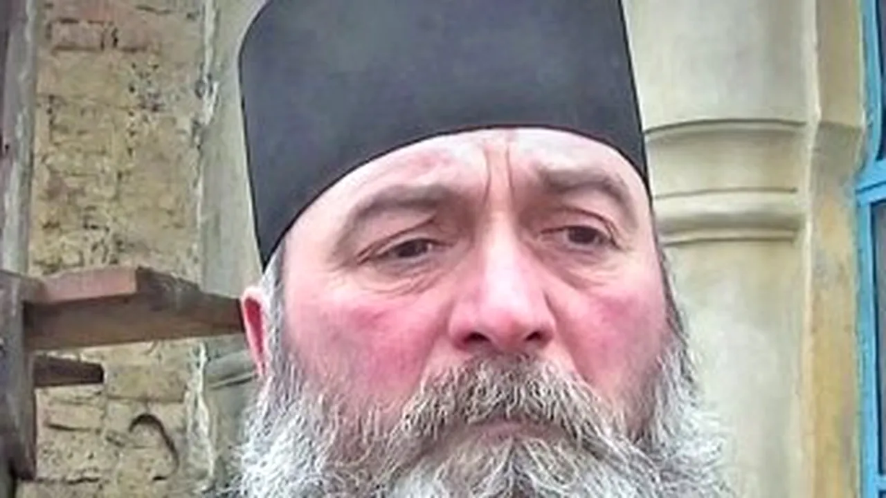 Ce a pățit acest preot din Iași care a omorât doi câini: „Așa face el. Cum vede un câine cum îl împușcă