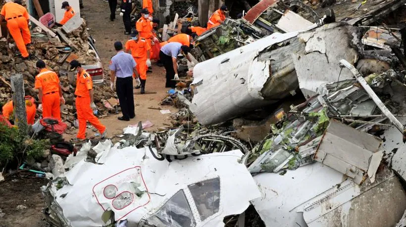Bilanțul victimelor accidentului aviatic din Taiwan a ajuns la 48 de morți