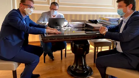 Război total între USR PLUS și PNL! Dominic Fritz îi spulberă pe liberalii din Timiș. Cum i-a putut numi pe „partenerii” din coaliția de guvernare!