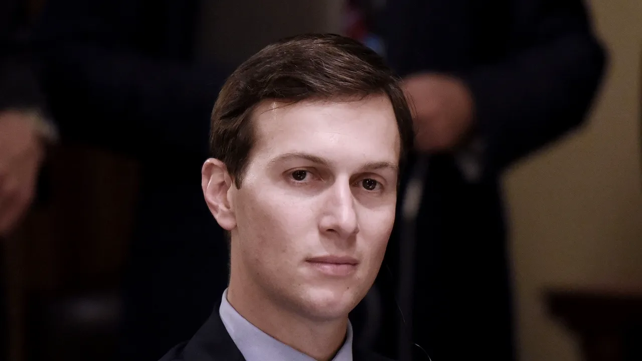Lovitură pentru ginerele lui Trump. Acuzat de legături cu oficialii străini, Kushner primește o interdicție dură