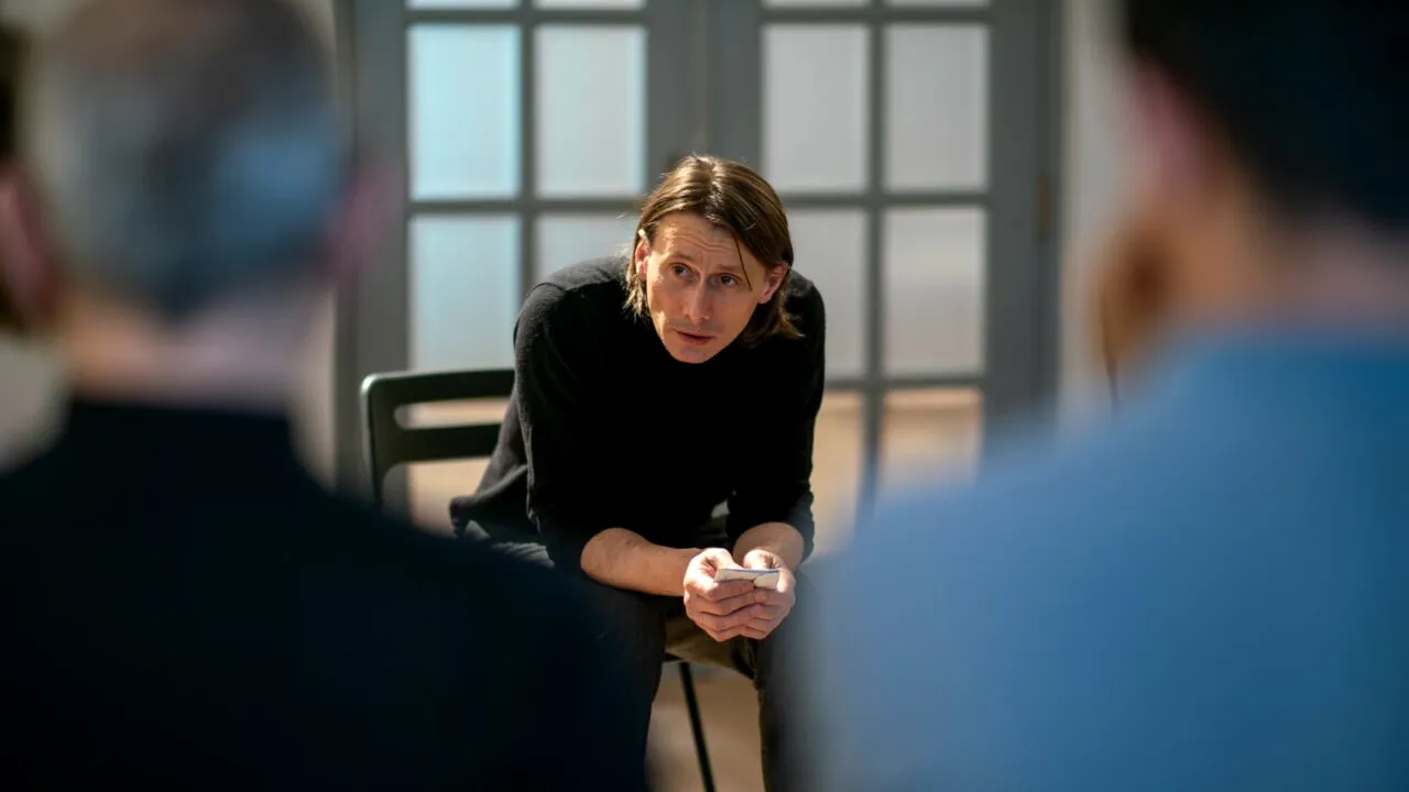 FOTO | Marius Manole, de pe scena „Naționalului” direct la SPITAL. „Sunt în regulă, cât de cât”