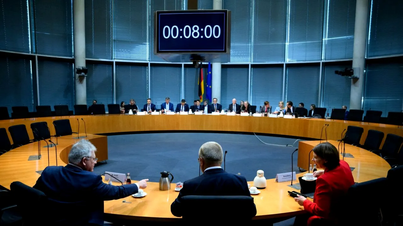 Serviciile de informații avertizează: Germania, ținta spionajului și a sabotajelor puse la cale de agenții ruși