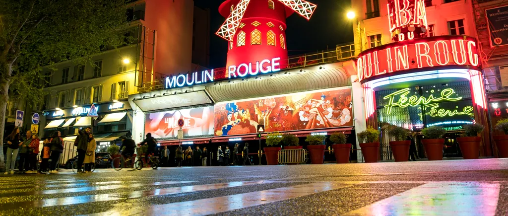 Moulin Rouge, celebrul CABARET din Paris, a pierdut morișca de vânt care îi decora fațada