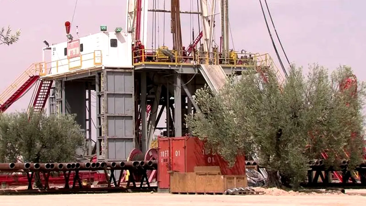 O nouă companie străină caută petrol în România. Câte sute de milioane de euro este dispusă să investească