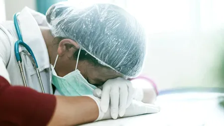 De ce mor tinerii de COVID-19. Medic: Dacă ai acest tip de anomalie imună, te „sinucizi“   