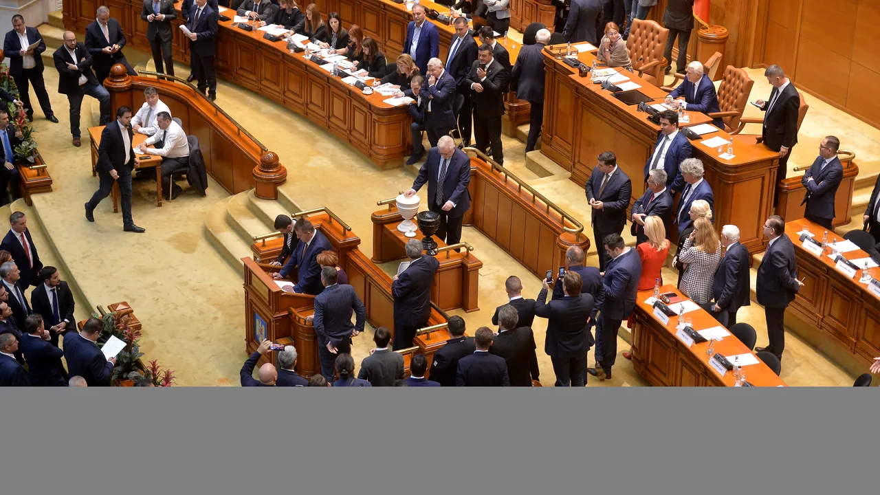 Noi reacții din PSD după moțiune | Ștefănescu: Astăzi nu PSD-ul a fost învins! Vor urma zile negre pentru România! / Budăi: Țara neguvernată duce la instabilitate economică
