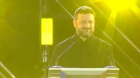 Zelenski le-a vorbit în română moldovenilor, de Ziua Independenței Republicii Moldova. Mesajul transmis de la Chișinău