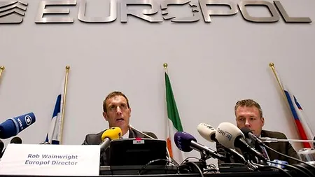 Europol și autoritățile din SUA au închis peste 320 de site-uri de pe internet