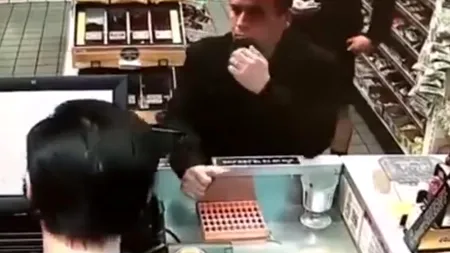 Întâlnire tensionată între un bărbat și un polițist în SUA. Primul dorea să cumpere Mentos, celălalt era în timpul liber. „Am crezut că soția mea va rămâne văduvă