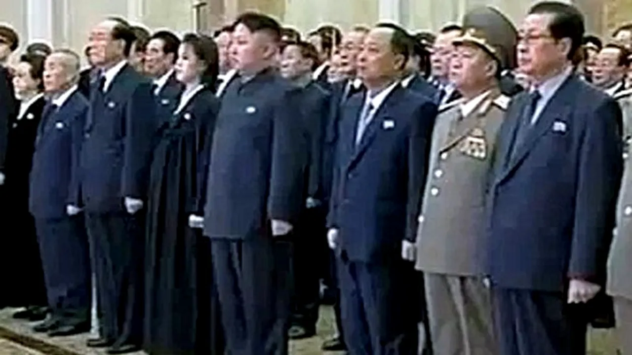VIDEO. Dinastia nord-coreeană ar putea avea un prinț moștenitor. Detaliul din aceste imagini cu Kim Jong-un