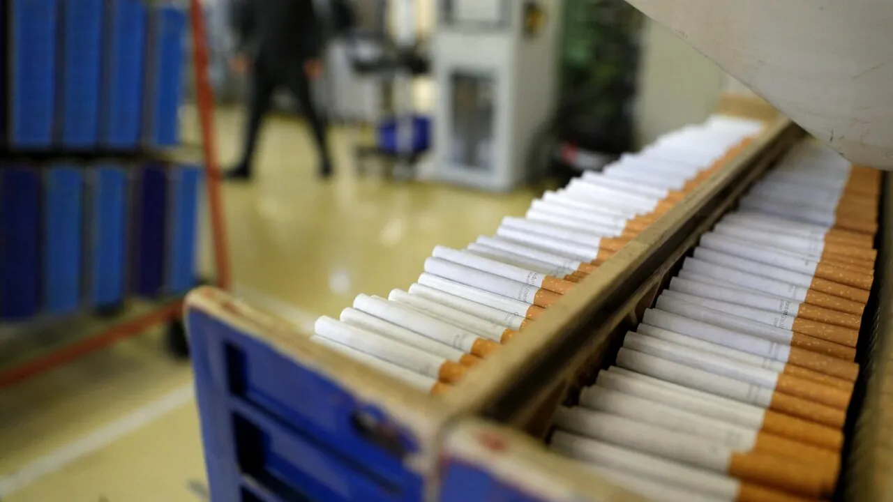 Cei mai mari patru producători din industria tutunului din România avertizează: Majorarea accizelor va afecta bugetul și aderarea la Schengen