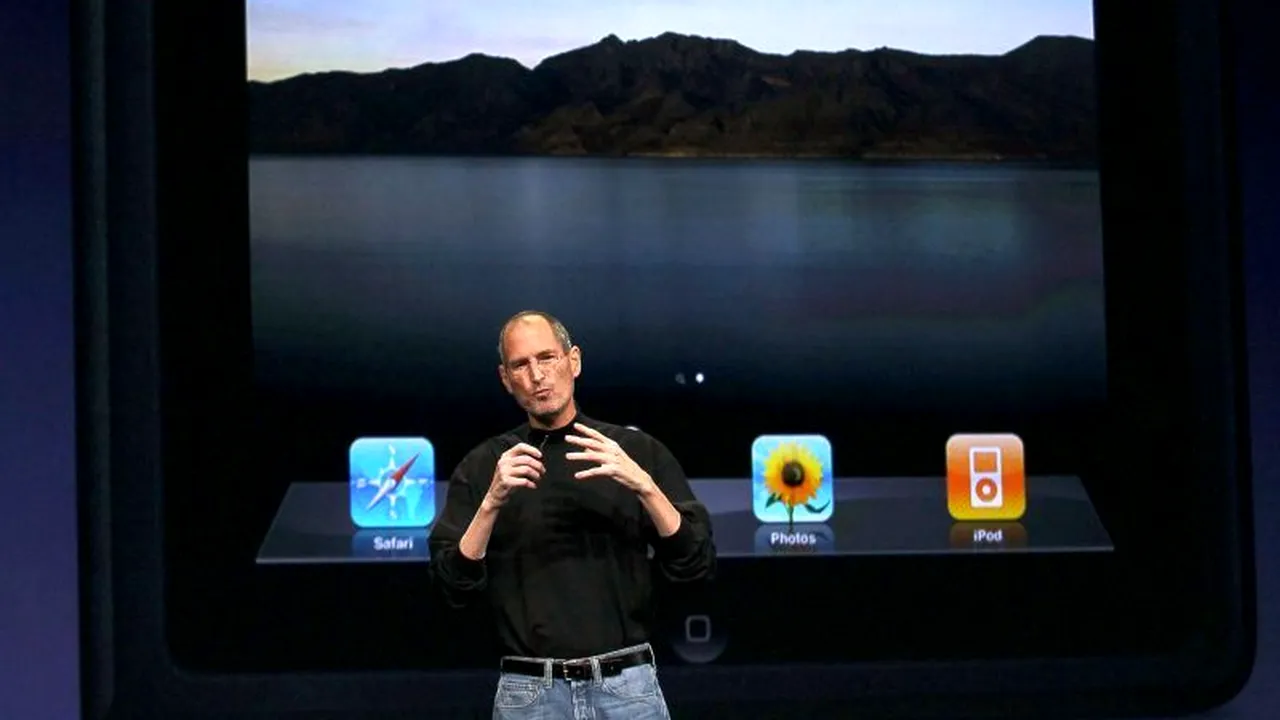 Christian Bale a renunțat la rolul principal din filmul dedicat lui Steve Jobs