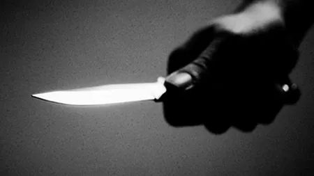 Tânărul reținut după ce a înjunghiat un elev de 15 ani consuma droguri, spune tatăl acestuia