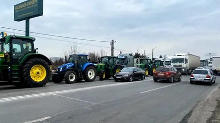 REVOLTA fermierilor și a transportatorilor. Cine sunt cei care amenință că își fac singuri dreptate. „Haideţi să punem mâna pe lopeţi şi pe topoare!”