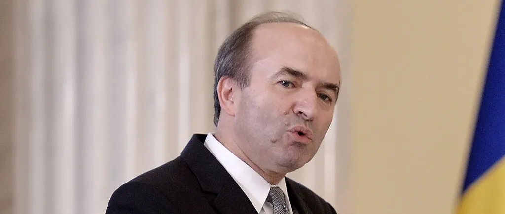 Tudorel Toader: „Dacă premierul nu cere desecretizarea protocoalelor și la Ministerul Public, și la DNA, o voi face eu