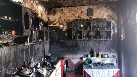 PERICOL. Incendiu de proporții într-un bloc din Bacău. Au rezultat două victime - VIDEO / GALERIE FOTO