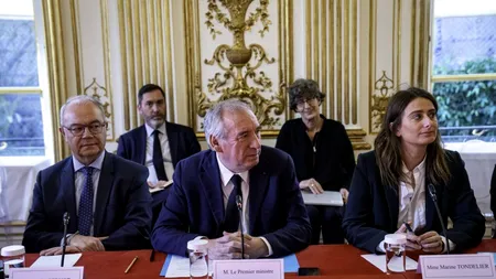 Noul premier al Franței, François Bayrou, vrea numirea noului GUVERN „înainte de Crăciun”