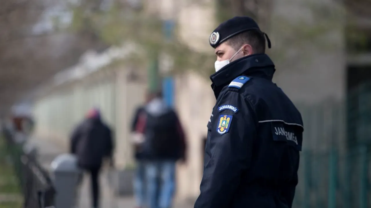ULTIMA ORĂ. Primul județ din România în care cetățenii sunt obligați să iasă din case doar cu gura și nasul acoperite