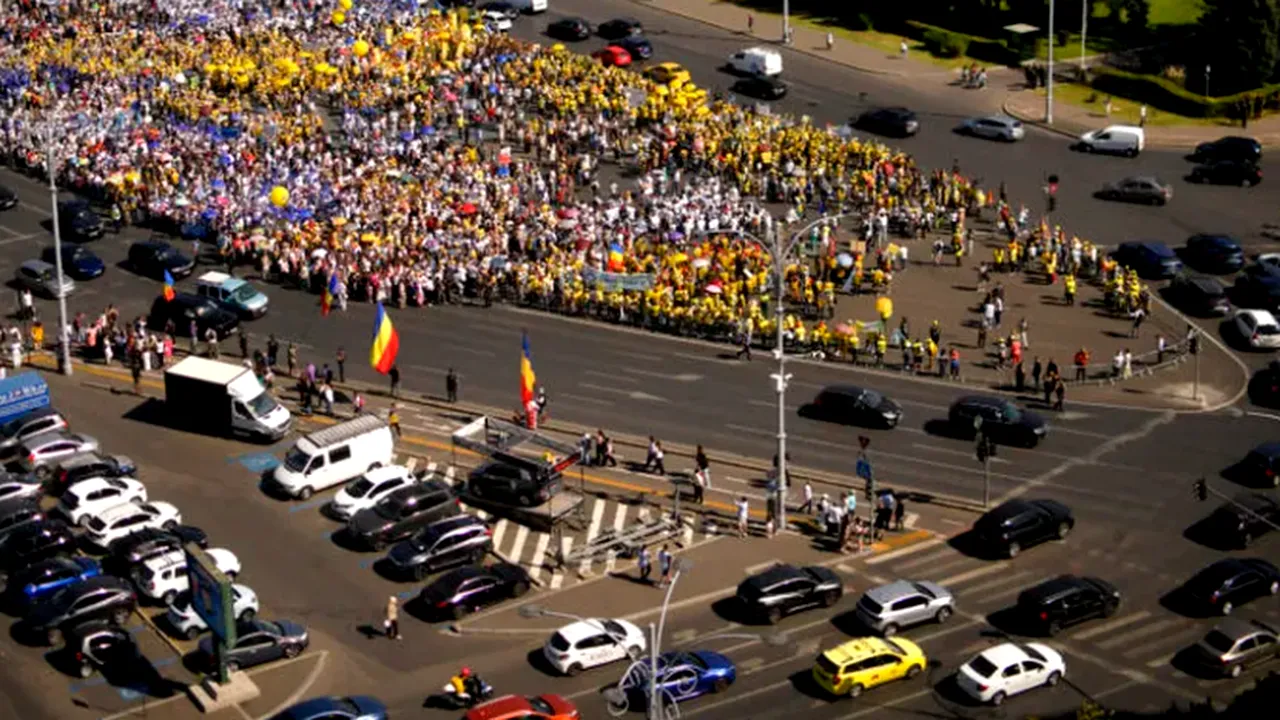 Chemare la protest pentru susținerea reformei pensiilor a lui Bolojan: „Românii vor depturi egale, nu pensii speciale”. Când are loc