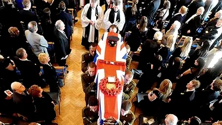 Scriitorul britanic James Herbert, autor de romane horror, a murit