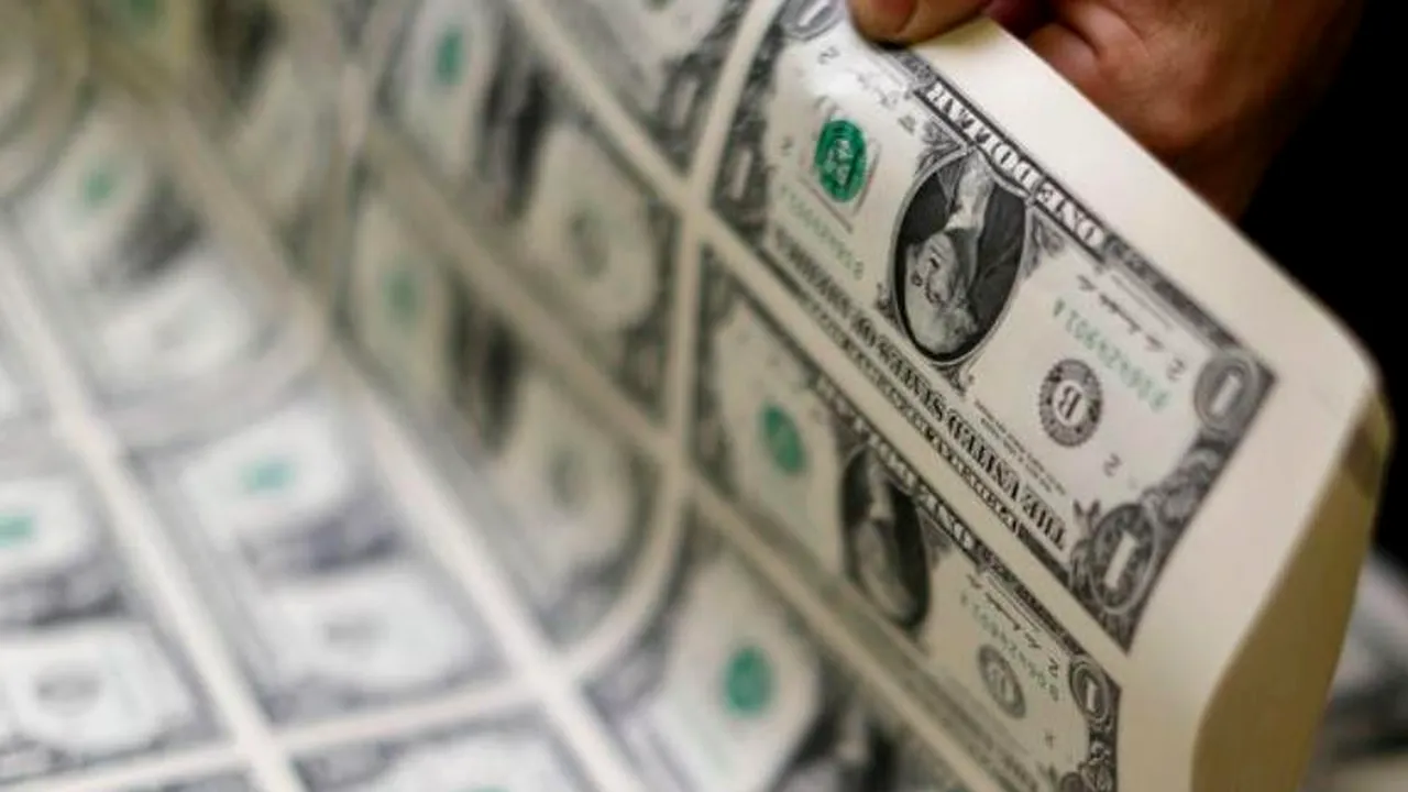 Cinci șefi de companii uriașe care au un salariu anual de 1 DOLAR sau mai mic