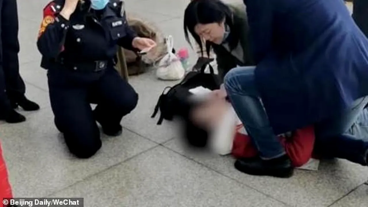 EROI. Au făcut respirație gură la gură în plină epidemie de coronavirus și au salvat un străin de la moarte. Ce a urmat