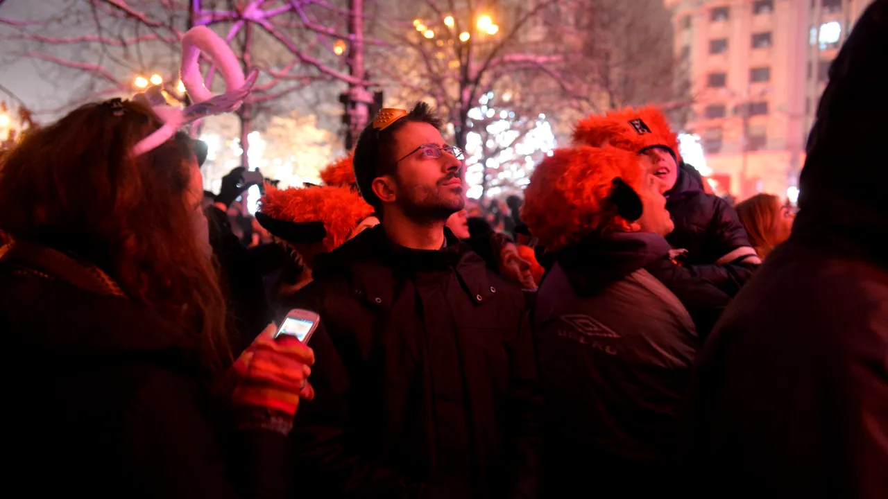ANUL NOU 2015. Cum s-au distrat bucureștenii de  Revelion. Galerie foto
