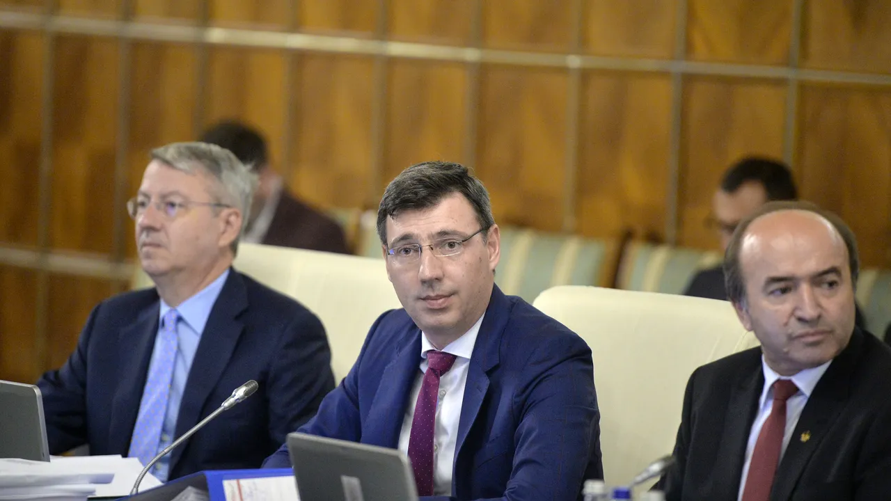 Mișa a explicat în Parlament măsura TVA split: Diferența dintre taxă declarată și cea încasată este mare. Opoziția îi cere demisia