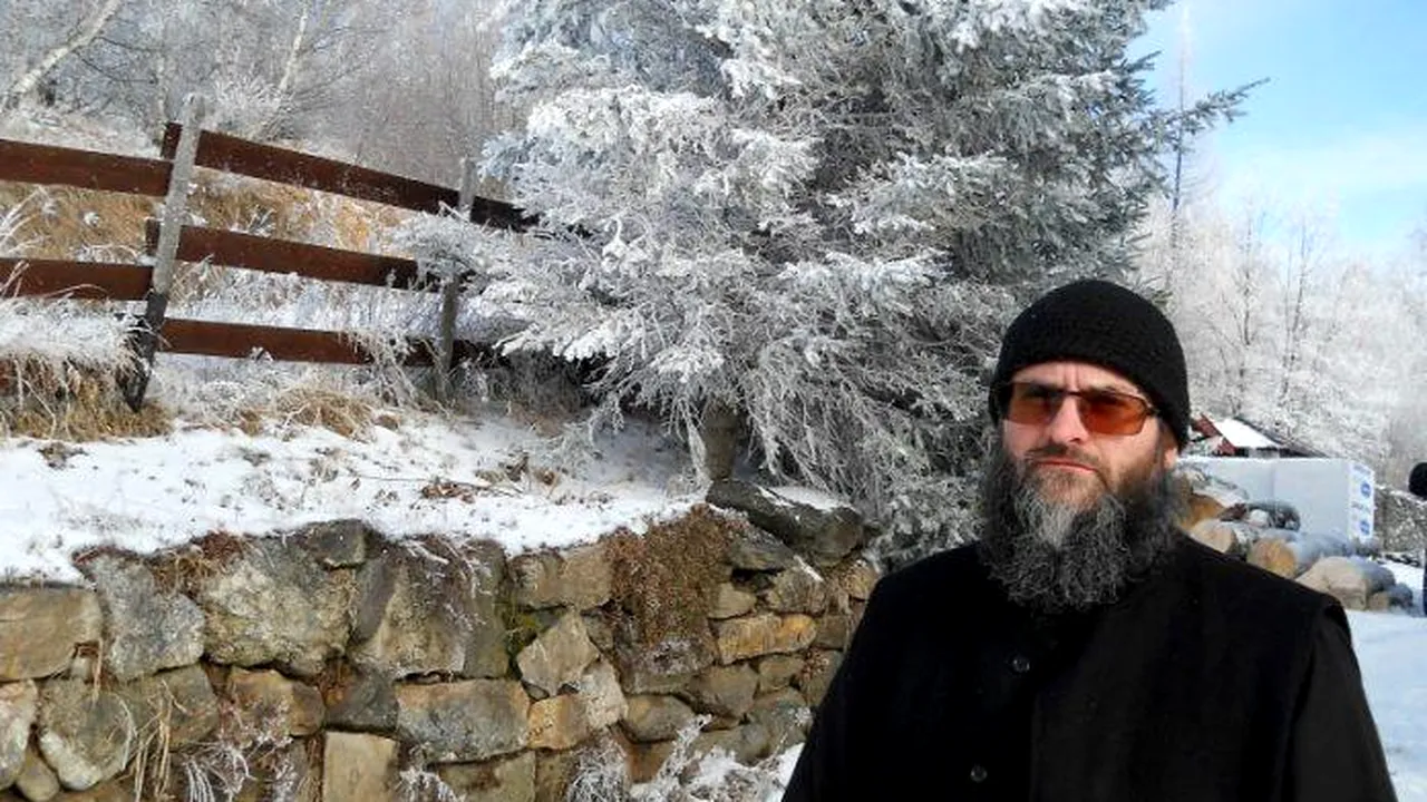 Starețul Mănăstirii Muntele Rece din Cluj, SCHIMBAT DIN FUNCȚIE, după ce i-a trimis un videoclip indecent unei femei: „A vrut să ne căsătorim, dar..”