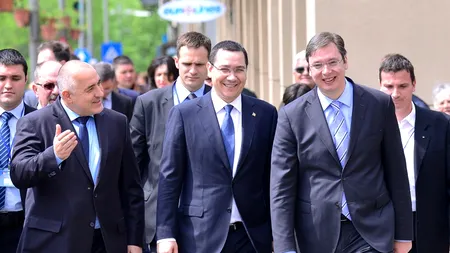 Premierul Ponta, lăsat în ofsaid de Aleksandr Vucici: Serbia nu intenționează să închidă frontierele imigranților