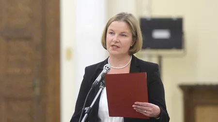 Hegedüs Csilla a semnat ordinul prin care se instituie comisia pentru Programul Național 