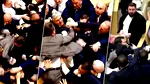 Bătaie în Parlamentul Georgiei în timpul discursului premierului. Scandalul a izbucnit după acuzațiile lansate de un deputat al opoziției