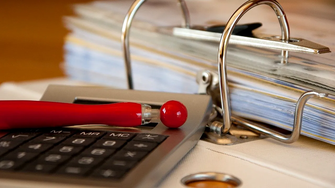 Facturile de la Electrica pe care NU trebuie să le plătești. La ce trebuie să fii atent