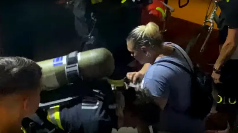 Incendiu într-un bloc din Timișoara: Au fost evacuate zeci de persoane / Pompierii au salvat un câine și doi porcușori de guineea
