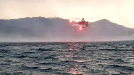Ambarcațiune turistică, SCUFUNDATĂ pe Lacul Maggiore, Italia. Două persoane au murit înecate