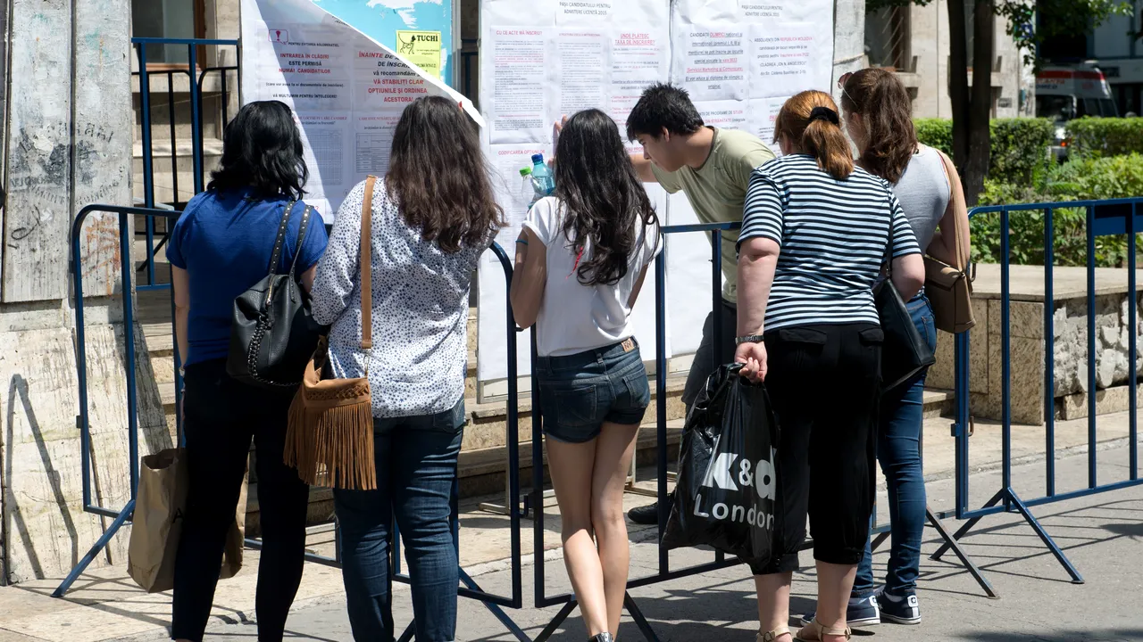 Luni începe noul an universitar. Schimbările aduse în învățământul superior