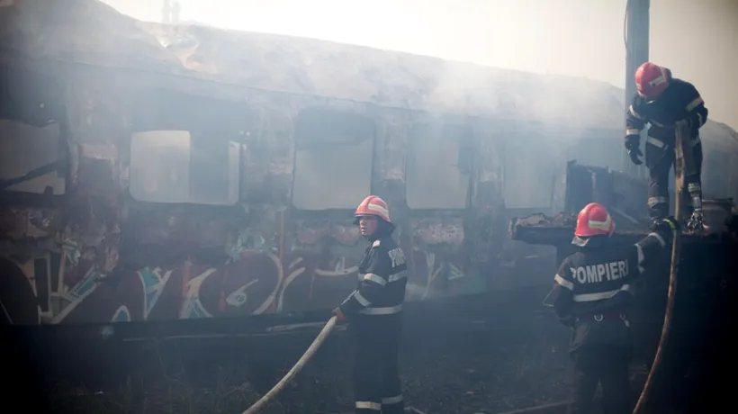 Iași: Incendiu la locomotiva unui tren; cei 150 de călători, evacuați fără a exista victime 